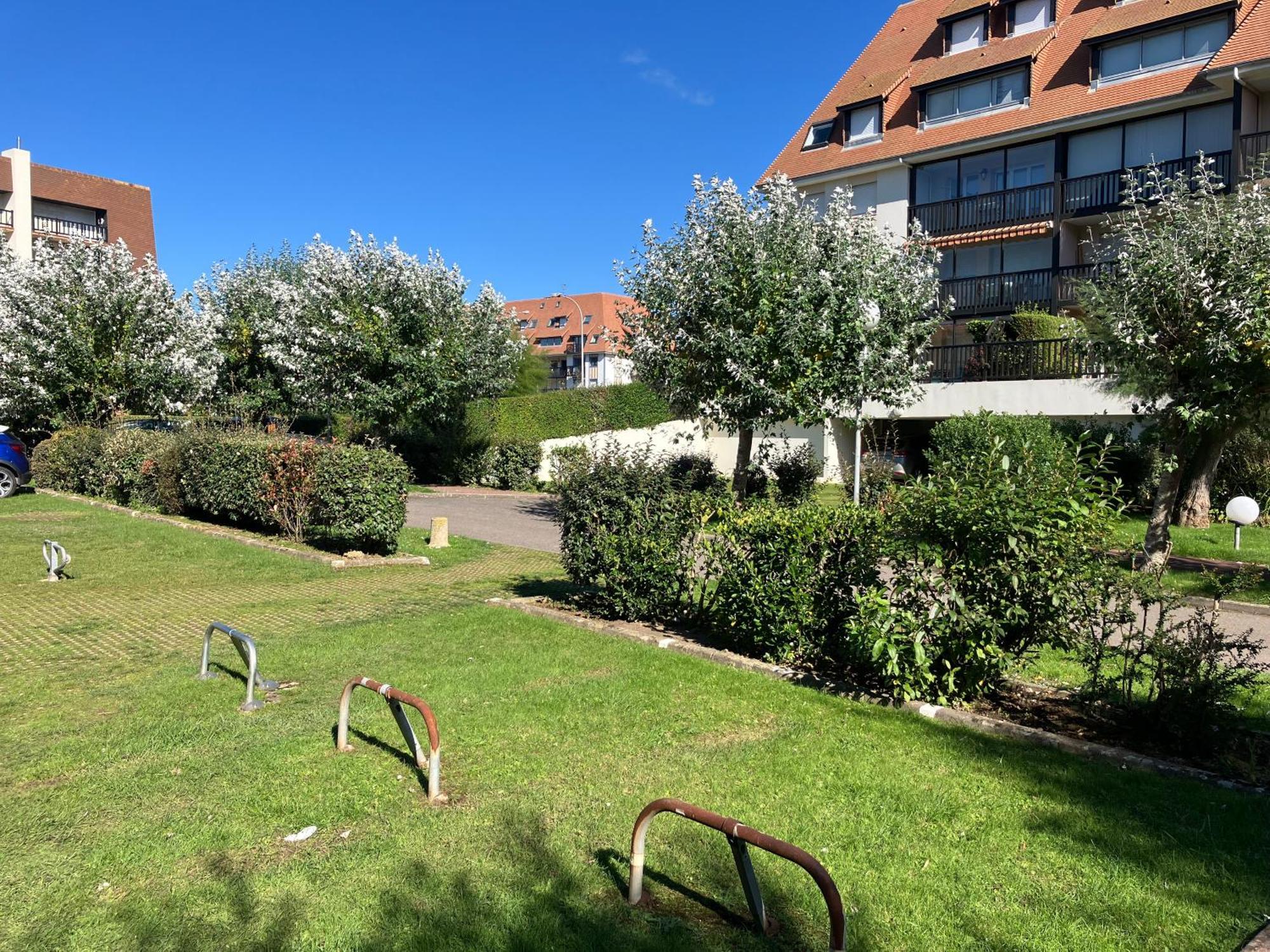 Appartement Neuf Beautiful Villers 1-4 Pers Avec Parking Prive Et A 200 M Plage Buitenkant foto