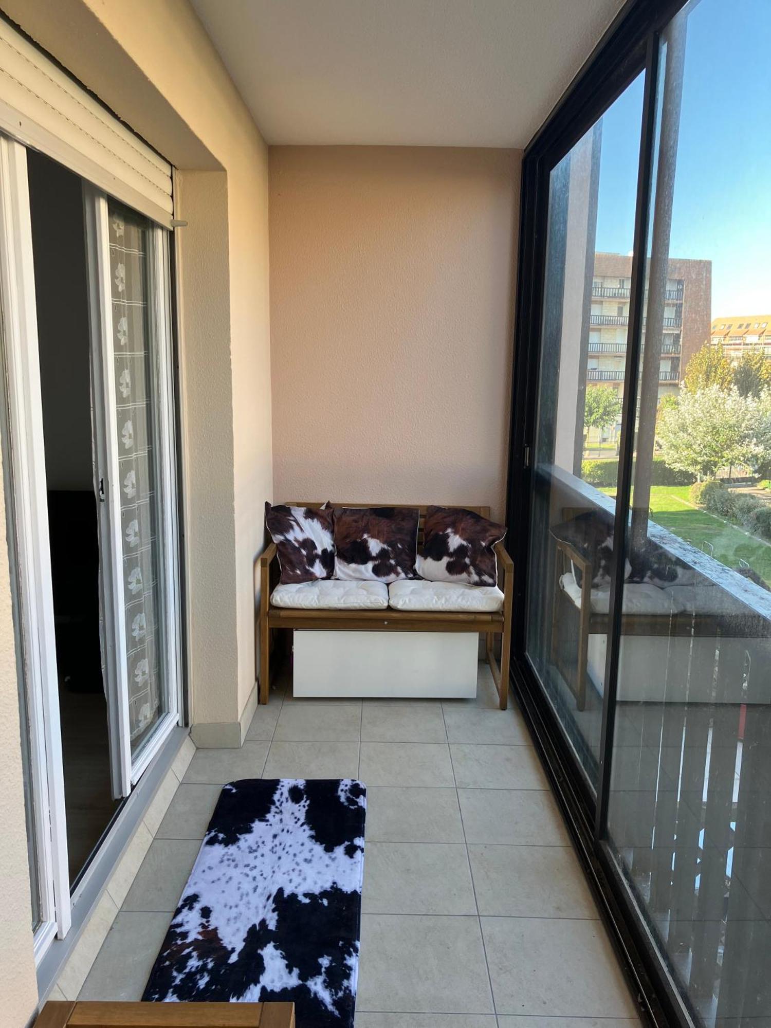 Appartement Neuf Beautiful Villers 1-4 Pers Avec Parking Prive Et A 200 M Plage Buitenkant foto